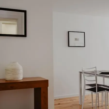 Veiga Apartment *